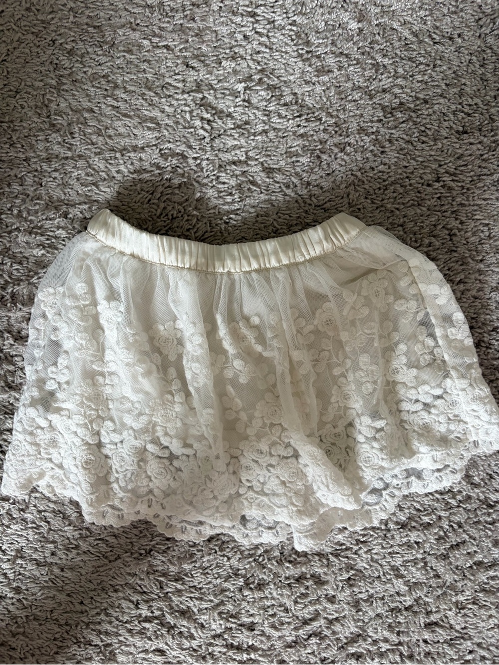 OshKosh B'gosh Cream Lace Overlay Skirt